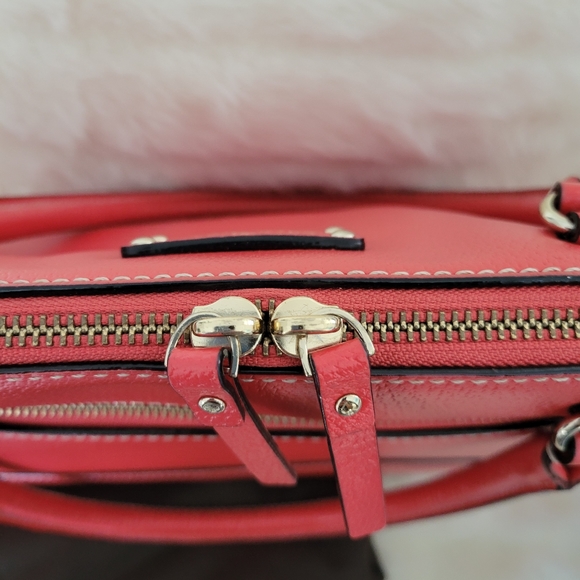 Kate spade satchel purse - Picture 3 of 10